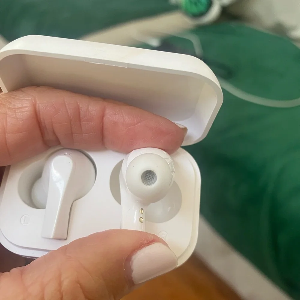 White Wireless Headset
